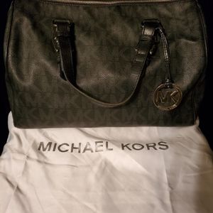 Michael Kors Tote